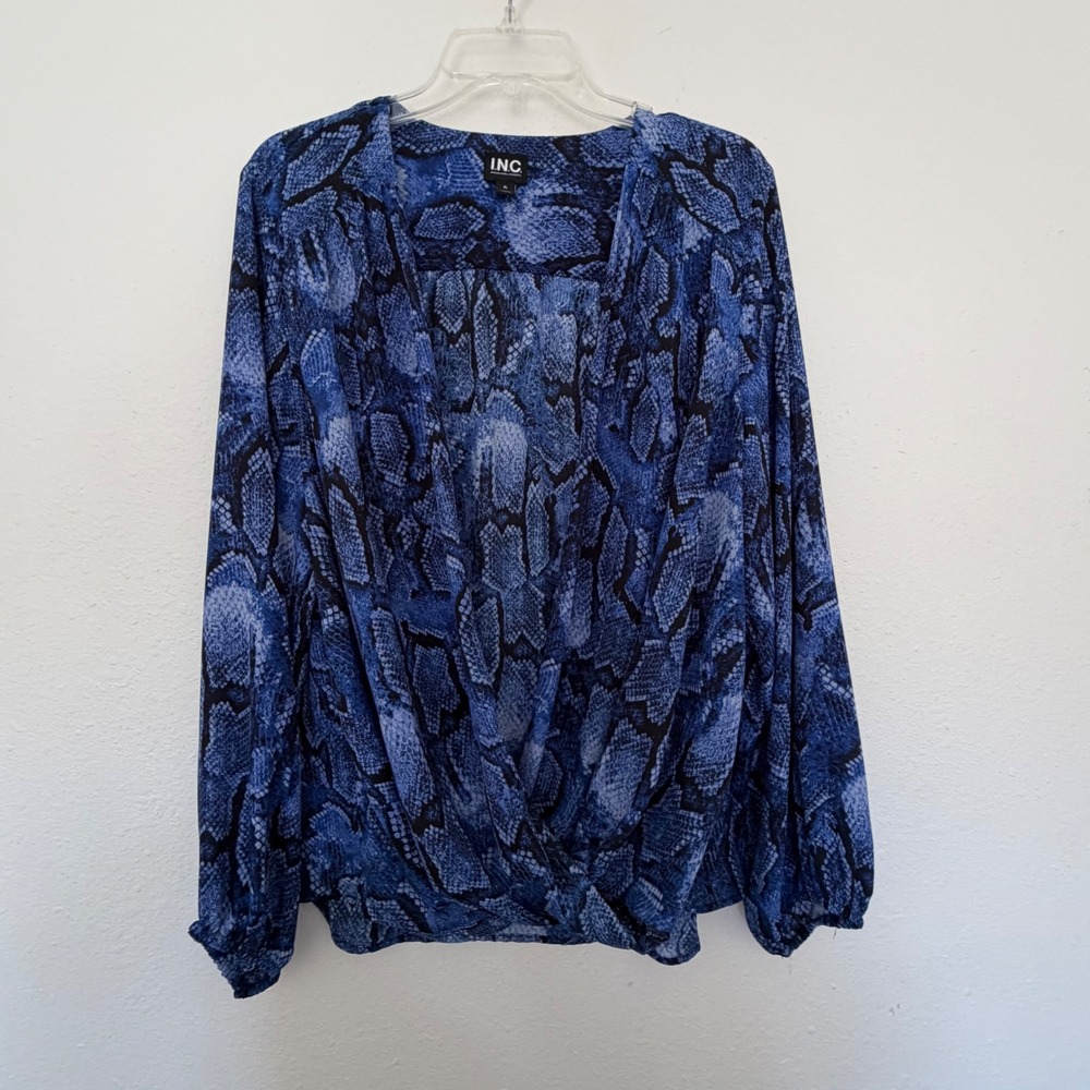 INC International Concepts Blue Snakeskin Wrap Front V-Neck Blouse XL 100190226
